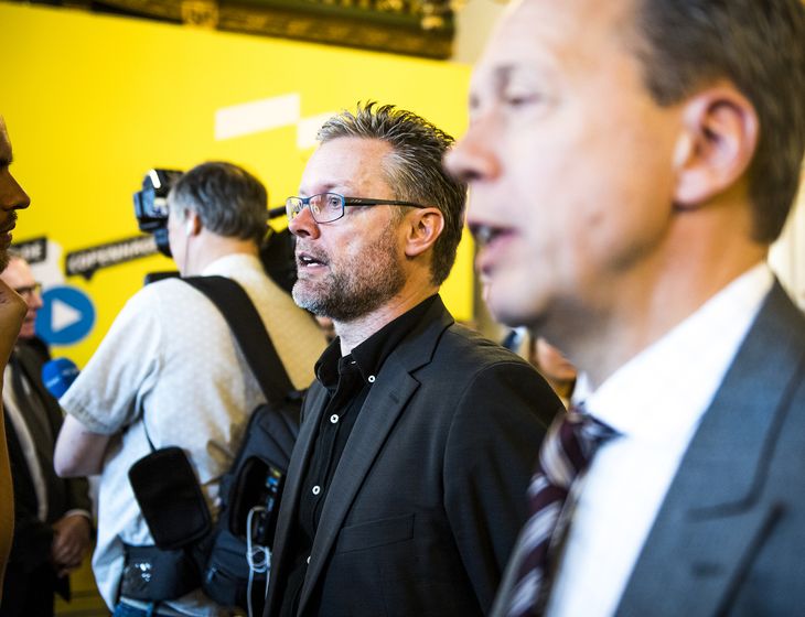 Joachim Andersen (t.v) og Alex Pedersen (t.h) svarede på spørgsmål efter torsdagens pressemøde. Foto: Jonas Olufson
