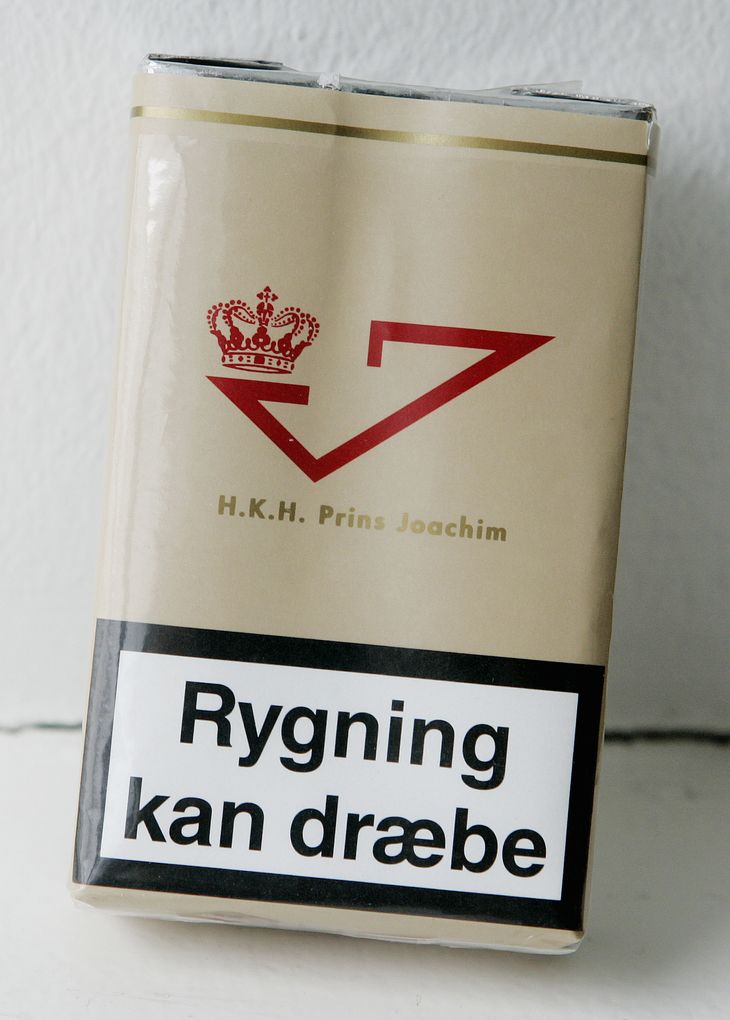 Joachims personlige cigaretpakke med monogram og navn. Foto: Jesper Stormly Hansen