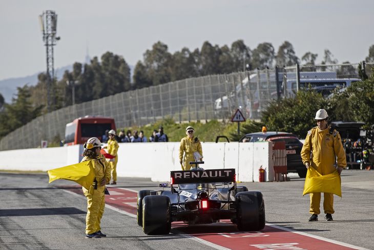 Renault mister Daniel Ricciardo til næste sæson og så under vinter testtest ikke ude til at være hurtigste midterhold - den ære tilfaldt Racing Point. Foto: Jan Sommer