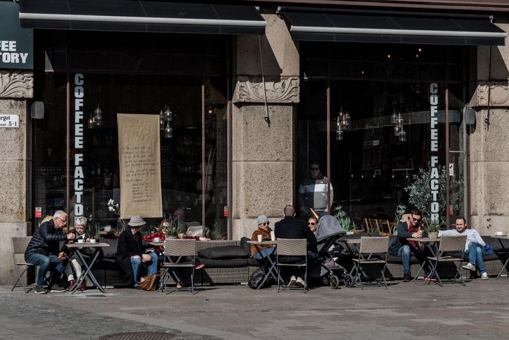 Mange danskere har under coronakrisen udnyttet den åbne grænse til Sverige til at besøge barer eller restauranter, der ikke har været lukkede som i Danmark. Foto: Aleksander Klug