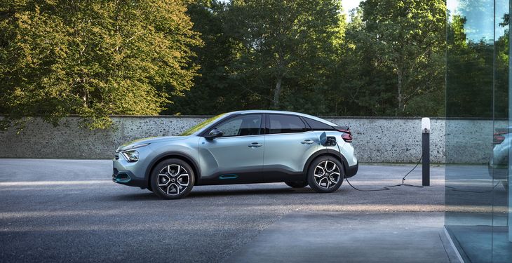 Her ses den elektriske ë-C4. Foto: Citroën