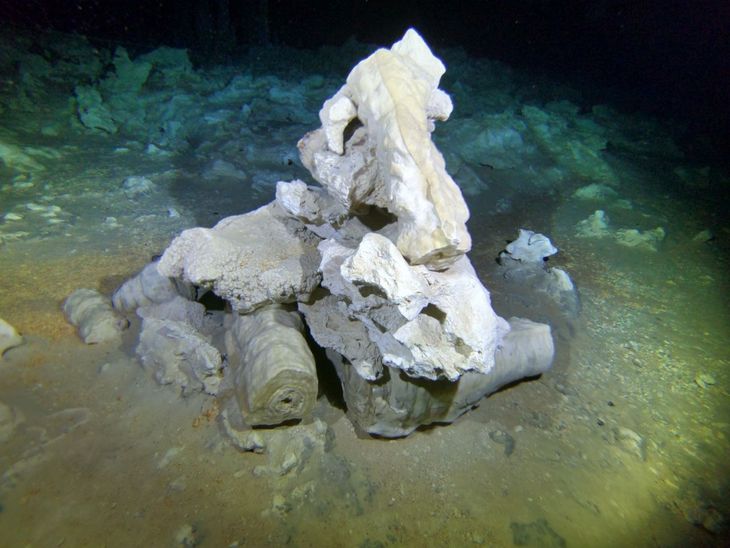 Undervandsgrotter var engang vært for Amerikas ældste kendte okkerminer. Foto: Alison Perkins