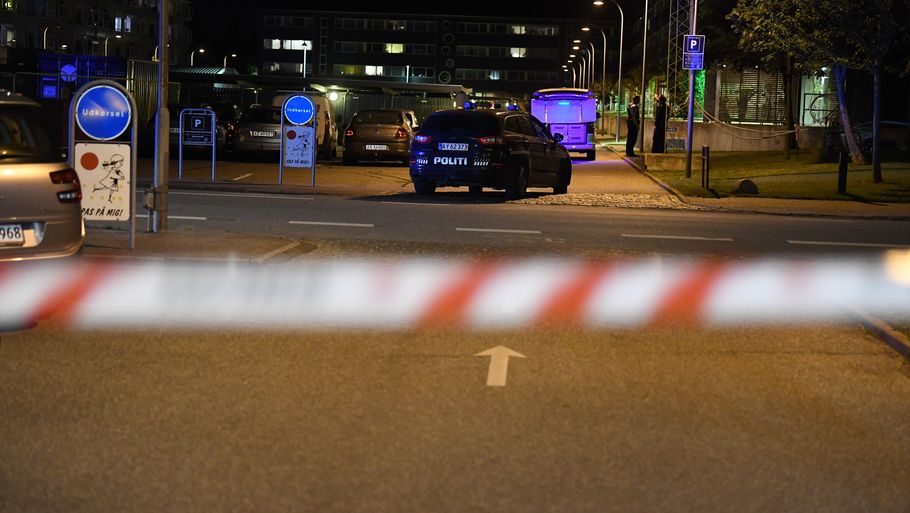 Politiet rykkede også ud efter et skyderi i Brøndby torsdag 30. juni. Foto: Kenneth Meyer