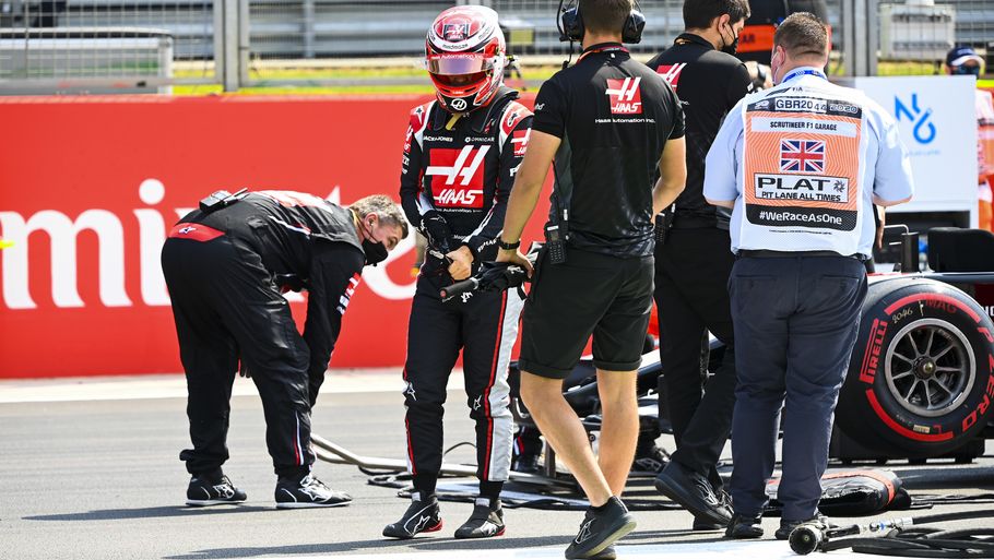 Det andet besøg på Silverstone var en lang nedtur for den danske side af Haas-garagen. Foto: Mark Sutton/LAT/Haas F1 Team