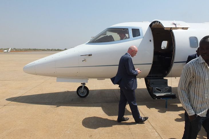 Jetflyet til Afrika landede blandt andet i Juba i Sydsudan. Hele turen kostede godt en million. Foto: Zuma Press/Ritzau Scanpix.