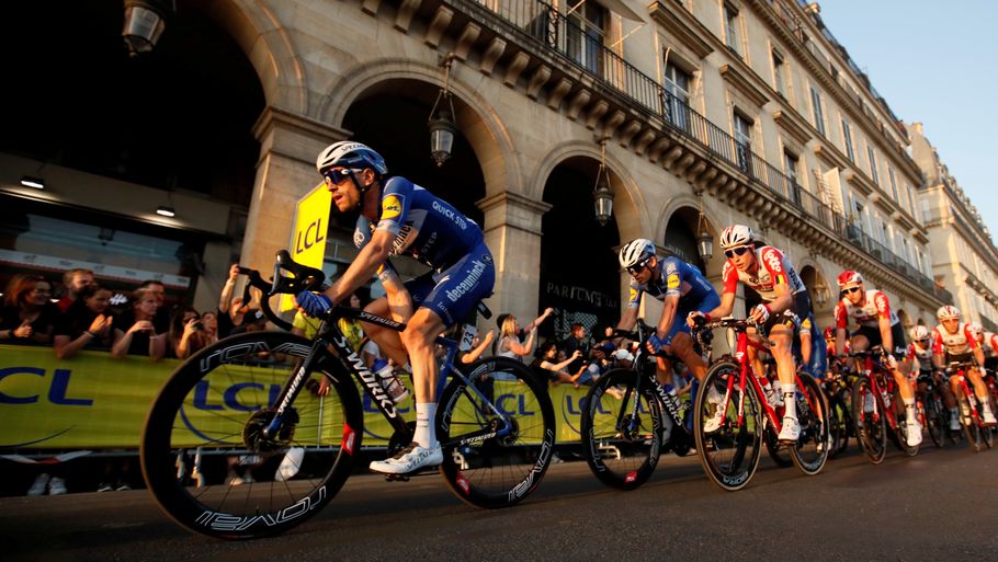 Ansatte på det belgiske Lotto Soudal-hold må forlade Tour de France, to dage inden løbet går i gang. Foto: Gonzalo Fuentes/Reuters