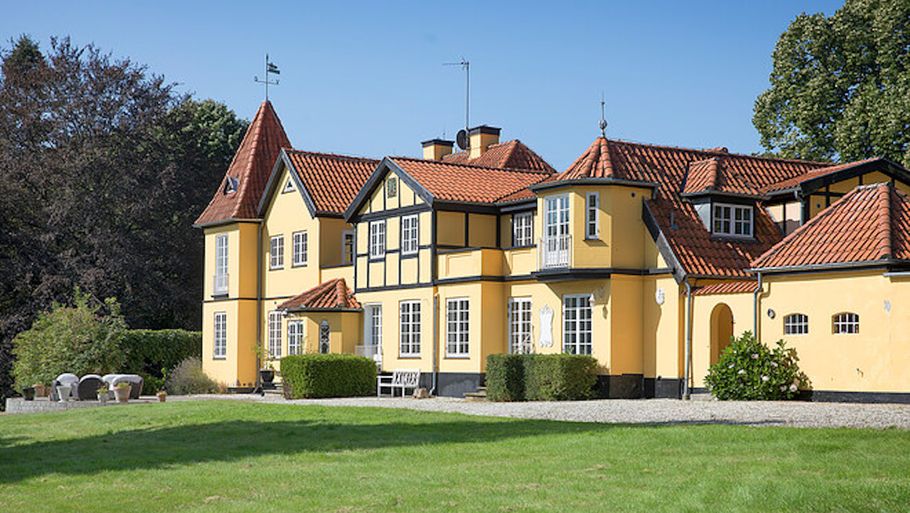 Det tidligere Aqua-ægtepar Lene Nystrøm og Søren Rasted fik i 2020 endelig solgt deres fælles hjem. Foto: Ejendomsmægler Irving Jensen & Co.