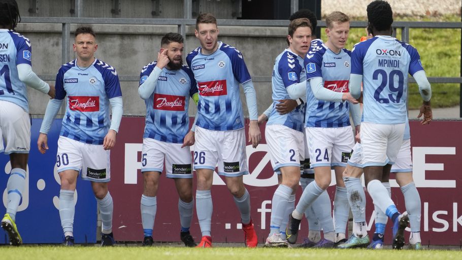 Sønderjyske-spillerne kunne juble over en 2-0-sejr over AC Horsens søndag. Foto: Frank Cilius/Ritzau Scanpix