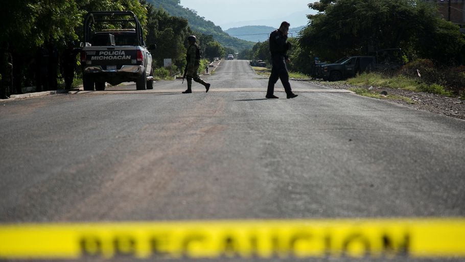 Jalisco New Generation-kartellet har en lang række liv på samvittigheden - heriblandt politibetjente. I Aguililla blev 13 betjente dræbt i et baghold i 2019. Foto: Ivan Villanueva/Ritzau Scanpix