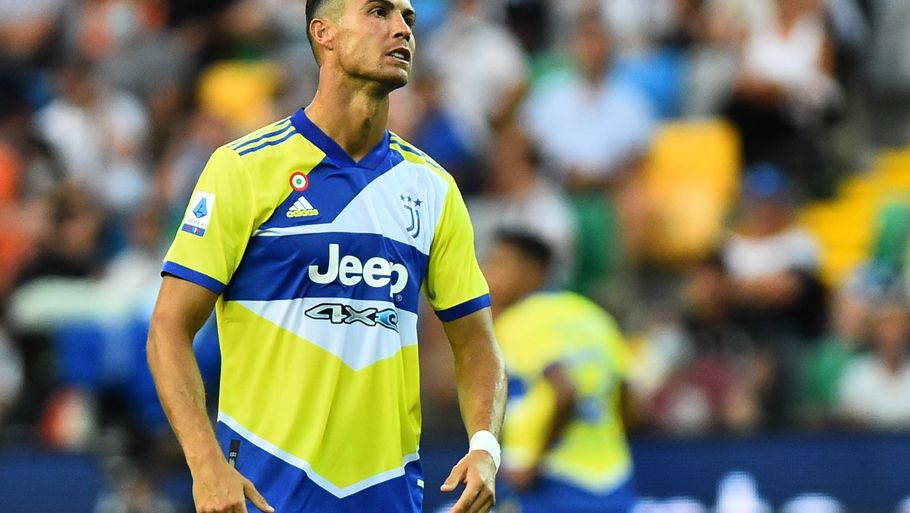 Cristiano Ronaldo troede, at han havde scoret sejrsmålet i tillægstiden, men VAR ville det anderledes. Foto: Massimo Pinca/Reuters