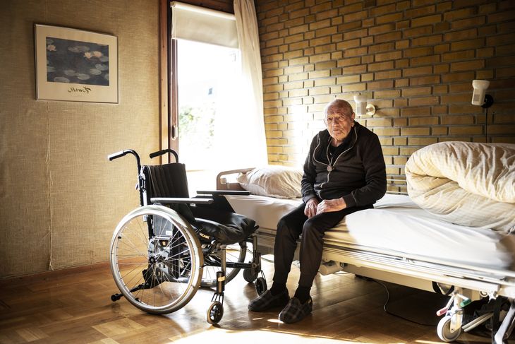 Kurt Wolff på 94 har selv bygget huset i Albertslund. Foto: Rasmus Flindt Pedersen