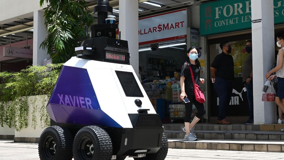 Robotterne kaldes for 'Xavier' og er foreløbigt på en tre-ugers forsøgsordning. Foto: Roslan Rahman/Ritzau Scanpix