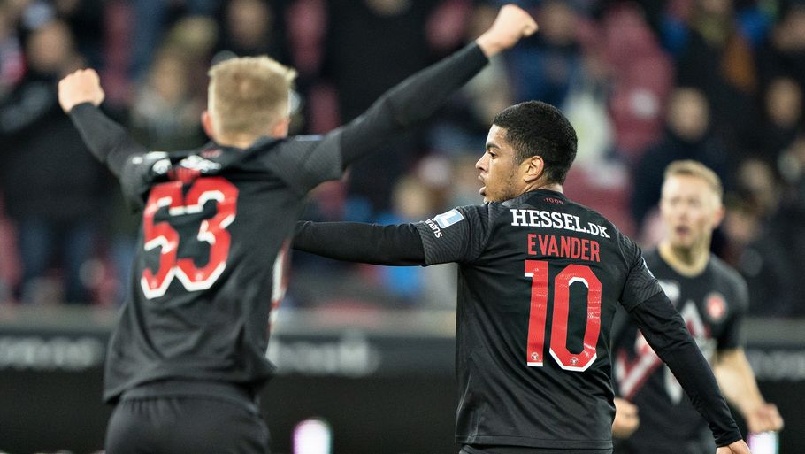 FC Midtjylland kunne juble over en sen, sen sejr mod Sønderjyske. Foto: Henning Bagger/Ritzau Scanpix