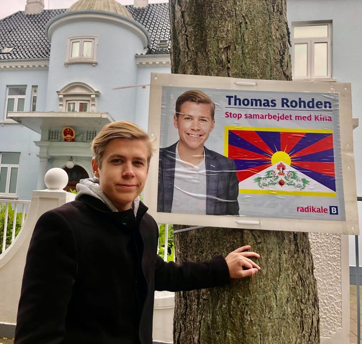 Thomas Rohden havde både Tibets flag og budskabet 'Stop samarbejdet med Kina' på. Privatfoto.