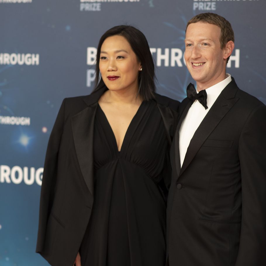 Zuckerberg-par ramt af krænkelsessag billede