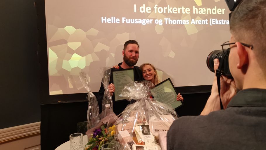 Helle Fuusager og Thomas Arent modtog lørdag aften FUJ's Formidlingspris. Foto: Ekstra Bladet