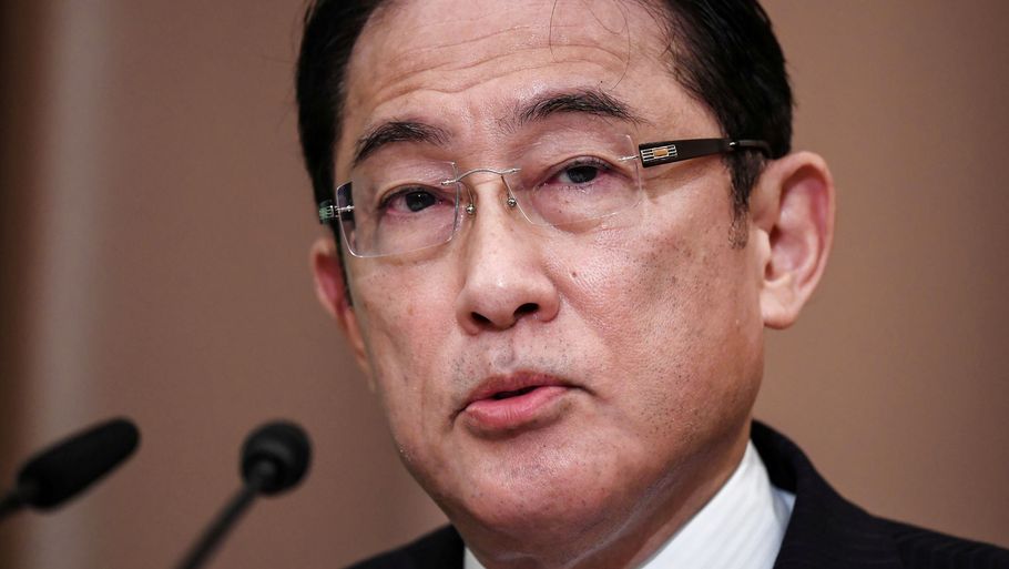 Fumio Kishida har lovet at bruge et større beløb på en stimuluspakke, der skal løfte Japans økonomi. (Arkivfoto) Foto: Pool/Reuters