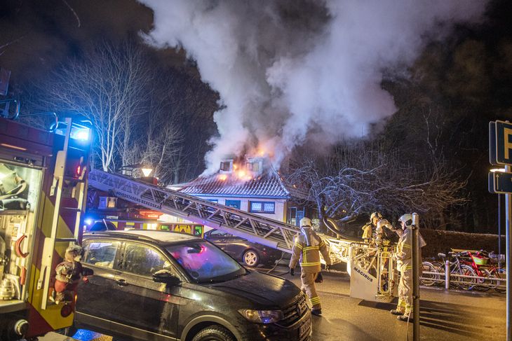 Voldsom Brand I Kulturhus – Ekstra Bladet