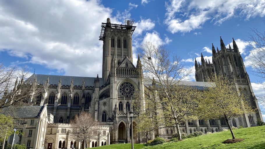 Katedralklokkerne i Washington D.C. ringede mandag for at markere, at knap en million coronasyge i USA har mistet livet siden pandemiens begyndelse. (Arkivfoto). Foto: Daniel Slim/Ritzau Scanpix