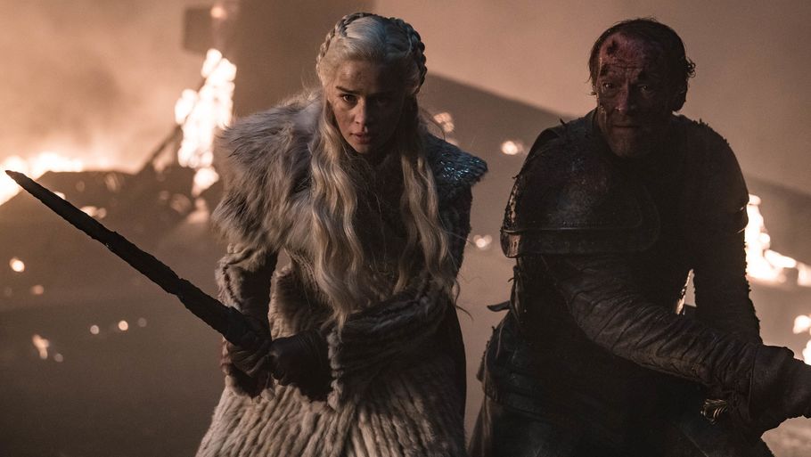 Emilia Clarke som Daenerys Targaryen og Iain Glen som Jorah Mormont i sæson otte, episode tre af 'Game of Thrones. Foto: Helen Sloan / HBO