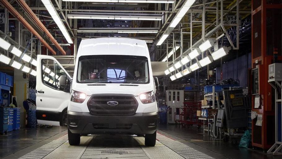 Produktionen af Fords E-Transit er nu gået i gang på Fords fabrik i Tyrkiet. Foto: Ford