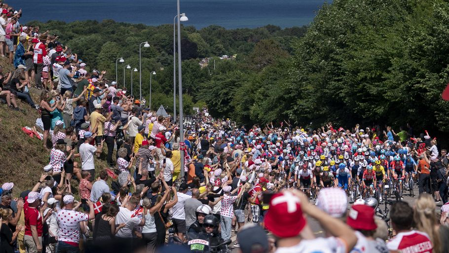 Opbakningen til Tour de France-rytterne var enorm langs de danske landeveje. Foto: Liselotte Sabroe/Ritzau Scanpix