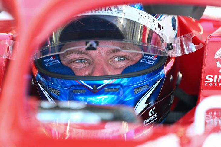Valtteri Bottas fik en fremragende sæsonstart, men eftersom Alfa Romeos opgraderinger ikke har været så effektive, begynder Haas at hale ind på det andet Ferrari-kundeteam. Foto: Jure Makovec/Ritzau Scanpix 
