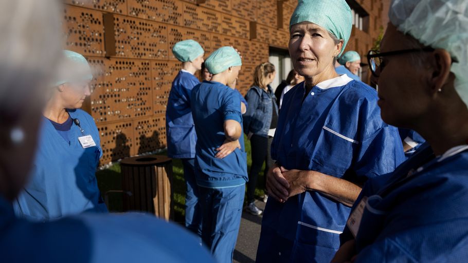 Sygeplejersker demonstrerede foran indgangene til AUH. Arkivfoto: Casper Dalhoff