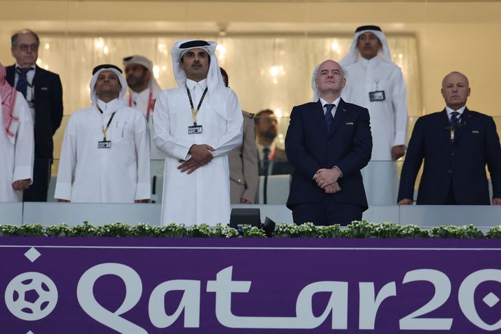 FIFA's præsident, Gianni Infantino, (th. red.) sammen med Qatars emir, Tamim bin Hamad Al-Thani, under VM i Qatar. Foto: Karim Jaafar.