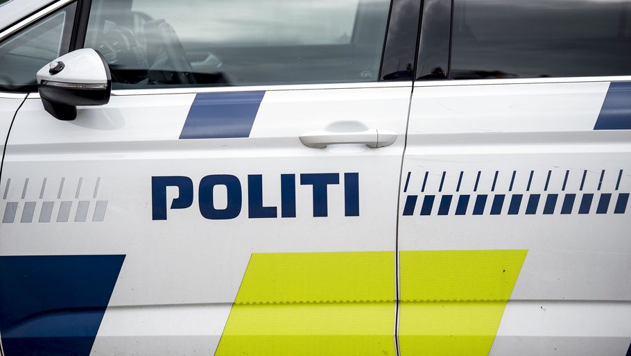 Østjyllands Politi modtog anmeldelsen om hærværk 20.40 fredag aften. Foto: Ritzau Scanpix