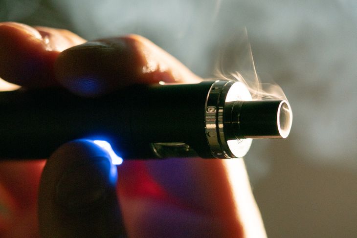 Røgfri arbejdstid træder i kraft den 1. august 2023, der også gælder e-cigaretter og snus. Foto: Andreas Merrald/Ritzau Scanpiz