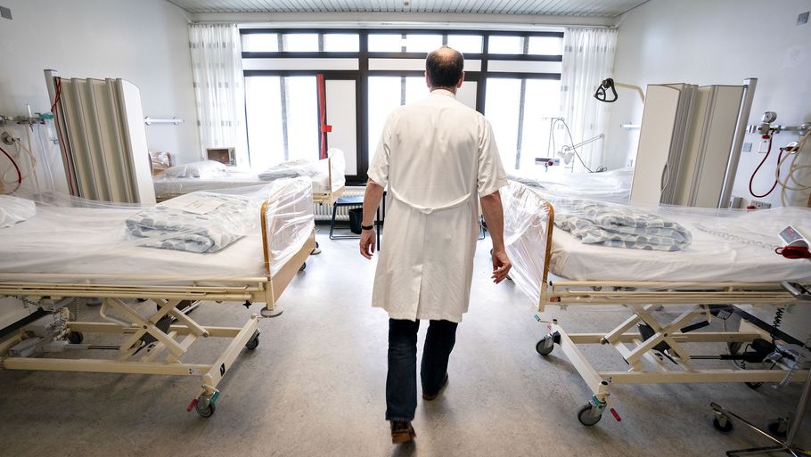 Lægeforeningen er bekymret for, at landets hospitaler grundet ny lovgivning kan komme til mangle udstyr til operationer. (Arkivfoto). Foto: Henning Bagger/Ritzau Scanpix