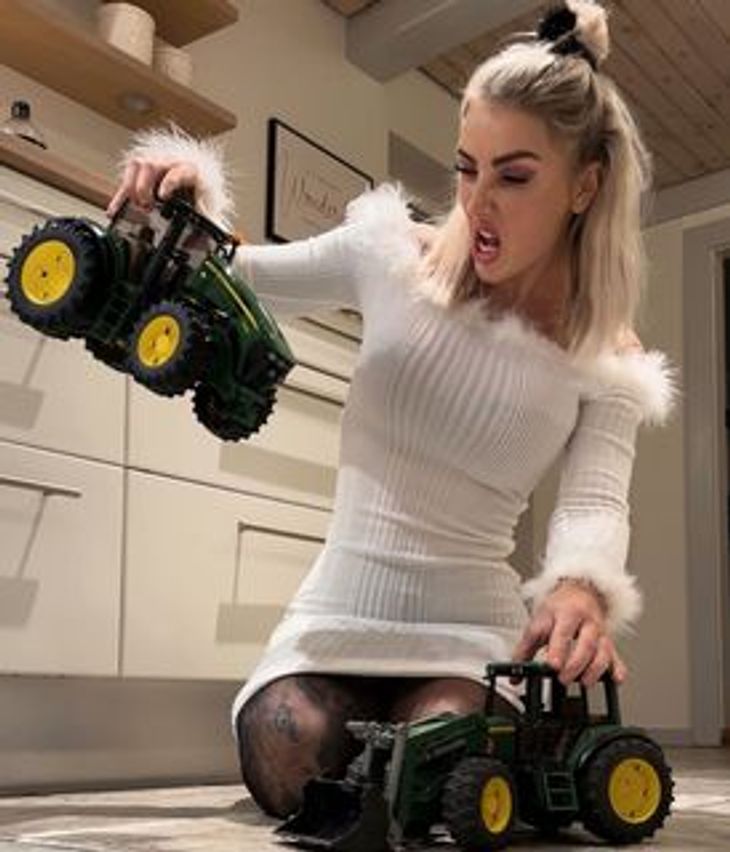 Michelle Vind regner med at blive en 'killer tractor MOM!'. Foto: michellevindk/Instagram