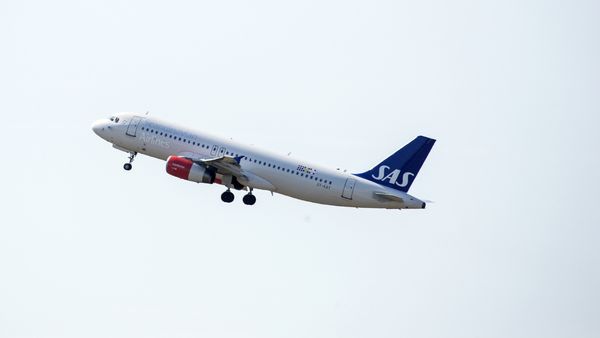 SAS-fly i København: Pilot blev syg – Ekstra Bladet