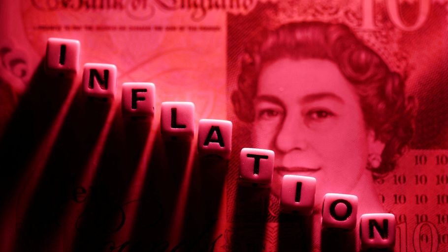 Den britiske inflation aftager en smule i december men er stadig med til at presse husholdningerne. (Arkivfoto). Foto: Dado Ruvic/Reuters