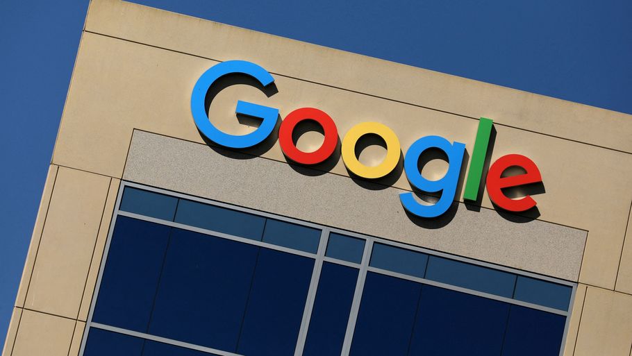 Alphabet, selskabet bag Google, omsatte i 2022 for 1929 milliarder kroner. (Arkivfoto). Foto: Mike Blake/Reuters