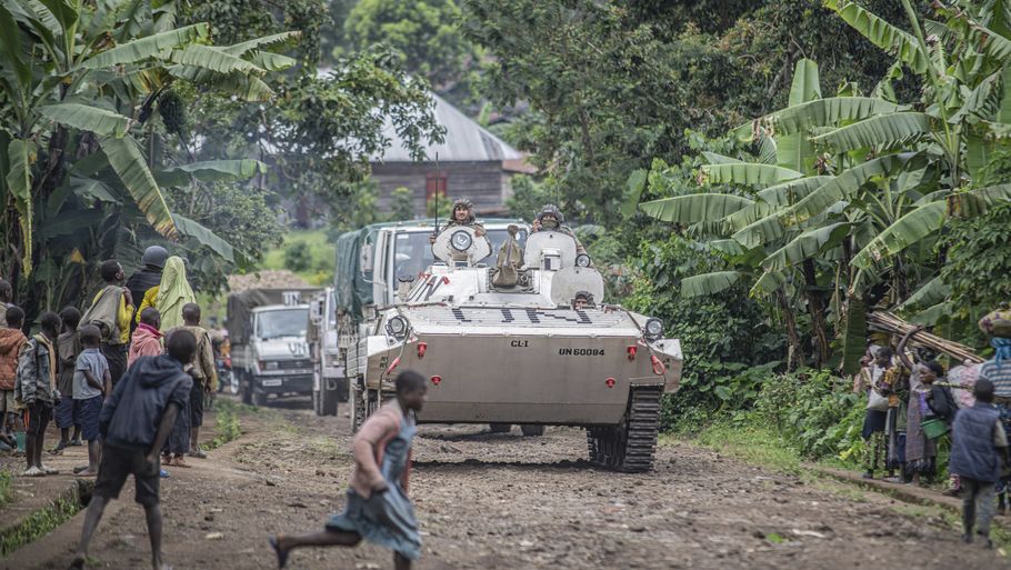 FN-styrker kører gennem Congo i slutningen af januar. Foto: Ritzau Scanpix/Moses Sawasawa