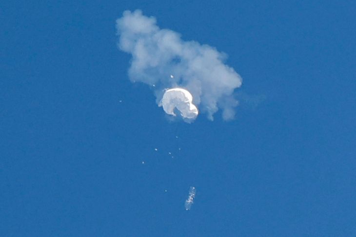 Nedskydningen af en kinesisk luftballon lørdag har skabt store spændinger mellem USA og Kina. Foto: Randall Hill/Reuters