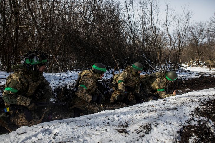 Kampene i Donetsk-regionen har taget drastisk til op mod krigens 1-års dag. Foto: Stringer/Ritzau Scanpix