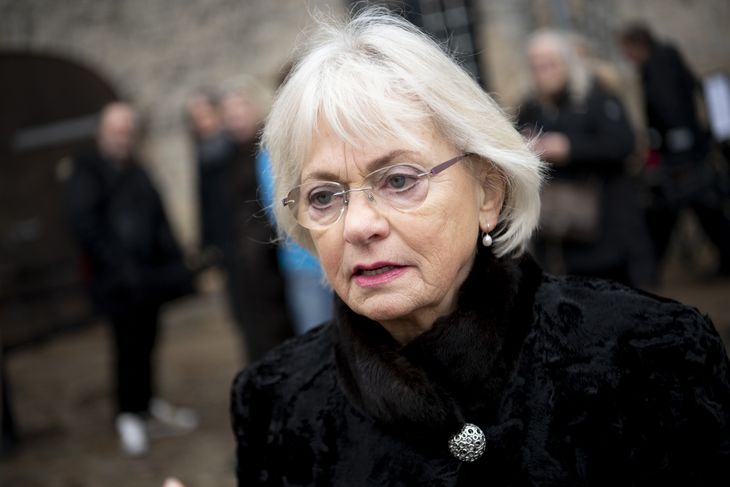 Pia Kjærsgaard var hårdt ramt, da Støjberg blev dømt, og måtte bl.a. fælde en tåre. Nu vil hun ikke forholde sig til sit partis hårde kritik af deres tidligere idol. Foto: Anthon Unger