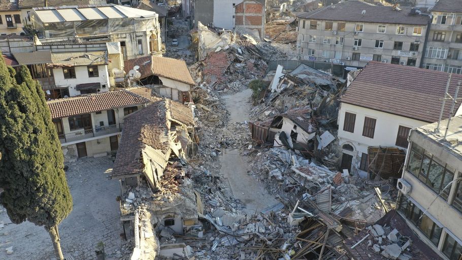 Jordskælvet 6. februar har forårsaget død og ødelæggelse i både Tyrkiet og Syrien. Foto: Pavel Nemecek/Ritzau Scanpix