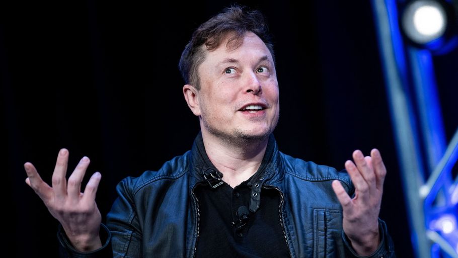 Elon Musk lægger sig igen ud med journaliststanden. Foto: Brendan Smialowski/Ritzau Scanpix