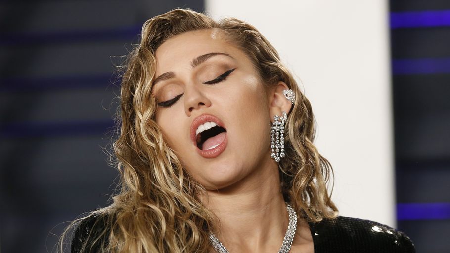 Miley Cyrus må nøjes med albumlistens fjerdeplads. Foto: Danny Moloshok/Reuters/Ritzau Scanpix