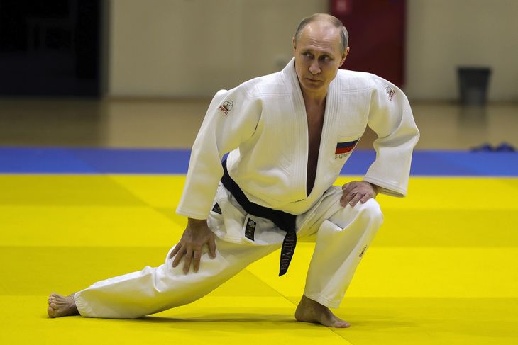 Vladimir Putin var ærespræsident for Det Internationale Judoforbund (IJF), men blev afsat kort efter invasionen af Ukraine. Foto: Mikhail Klimentyev/Ritzau Scanpix