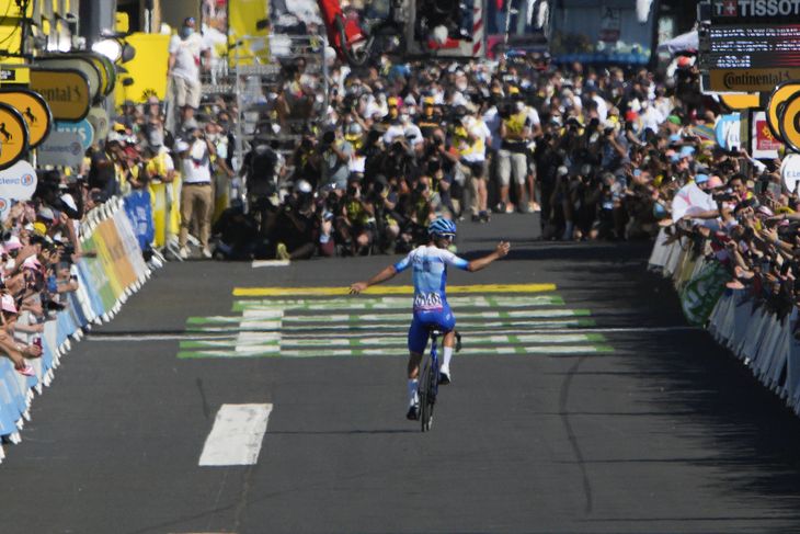 Matthews vinder 14. etape af Tour de France til Mende i 2022. Foto: Daniel Cole/AP/Ritzau Scanpix
