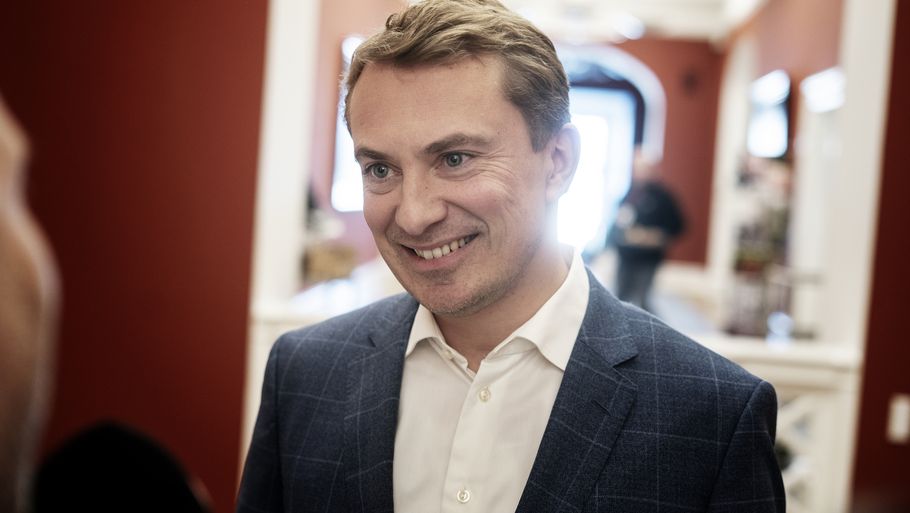 DF-formand Morten Messerschmidt mener, at flytningen af hovedkontoret vil skabe bedre balance i partiet. Foto: Emil Agerskov