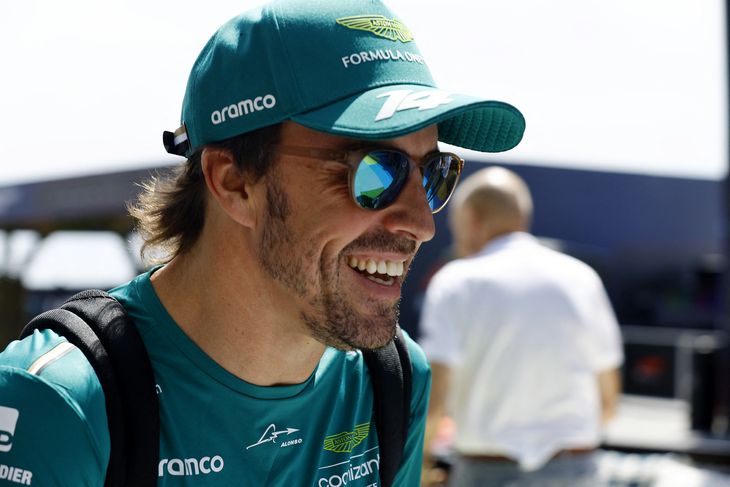 Der er masser af grund til smil for Fernando Alonso for tiden. Foto: Rula Rouhana/Ritzau Scanpix
