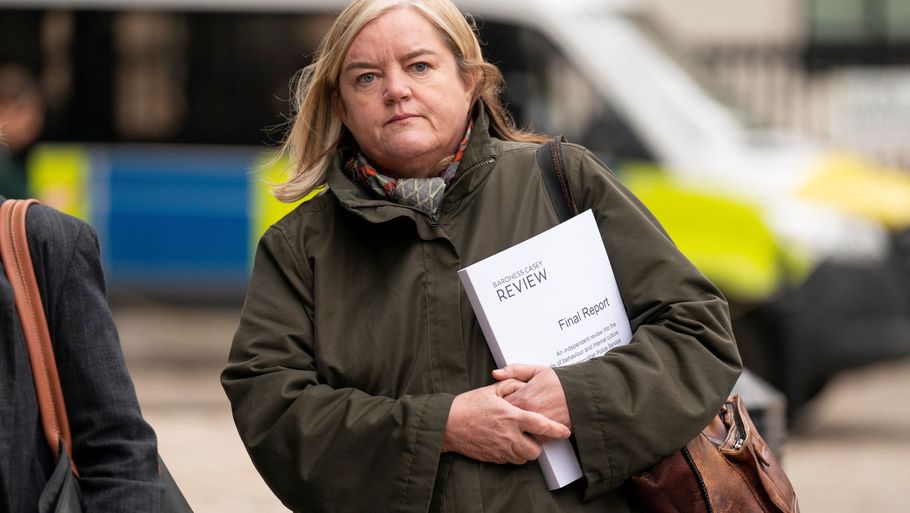 Louise Casey, der sidder i Overhuset i Storbritannien, har ledt opgaven med at lave en uafhængig granskning af politiet i London. Foto: Pool/Reuters