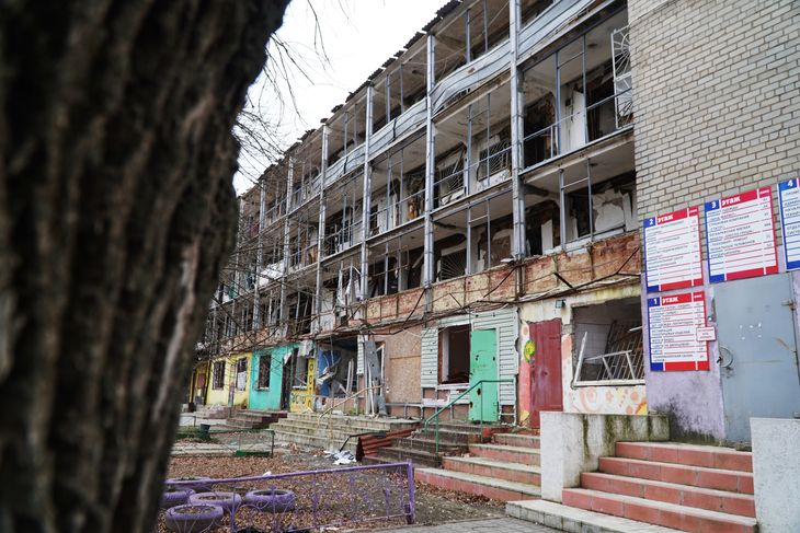 Der er store ødelæggelser i Kramatorsk, men det slår ikke alle ud. Foto: Stefan Weichert