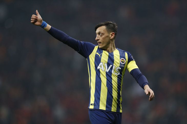 Mesut Özil - her for Fenerbahce i sidste sæson - stopper karrieren. (Arkivfoto). Foto: Murad Sezer/Reuters